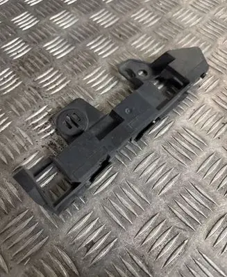 Opel Zafira C Front bumper mounting bracket 13356870 000193235