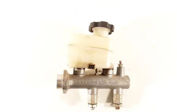 Hyundai Santa Fe Master brake cylinder BM111038