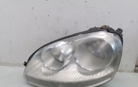 Volkswagen Golf V Headlight/headlamp