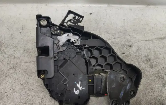 Volvo S40 Rear door lock