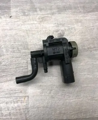 Audi A6 S6 C6 4F Turbo solenoid valve 1K0906283A