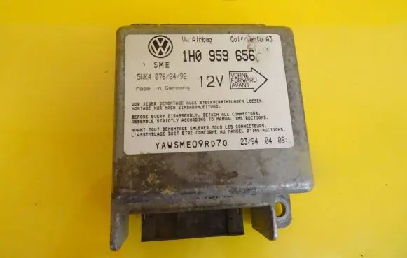 Volkswagen Golf III Airbag control unit/module 1H0959656