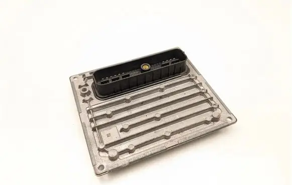 Ford Focus Engine control unit/module AM51-12A650-AA S118934309A