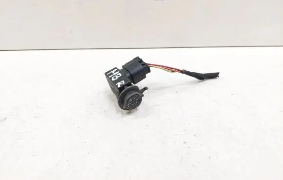 Mercedes-Benz R W251 Air quality sensor 1698300272 982385