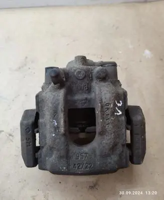BMW X3 E83 Rear brake caliper