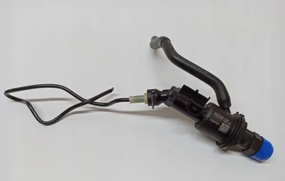 Dacia Duster III Clutch master cylinder 