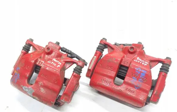 Volkswagen Polo VI Front brake caliper
