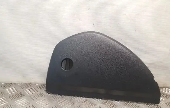 Skoda Octavia Mk2 (1Z) Dashboard side end trim 1Z0857503
