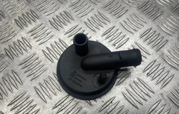 Audi A3 S3 8L Breather/breather pipe/hose 028129101E 3911170963