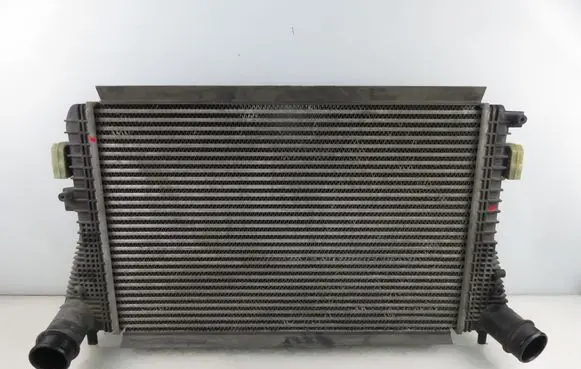 Volkswagen PASSAT B6 Intercooler radiator 3C0145805AD