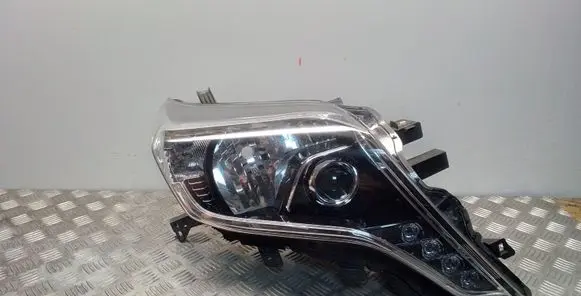 Toyota Land Cruiser (J150) Headlight/headlamp