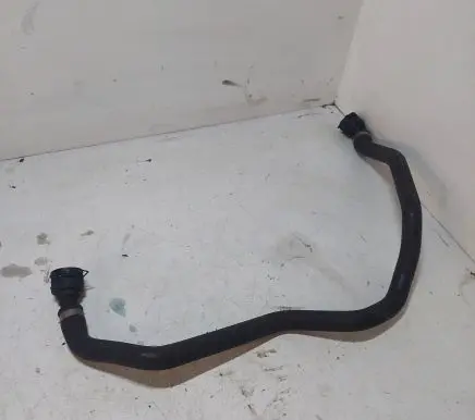 BMW 3 E90 E91 Coolant pipe/hose 