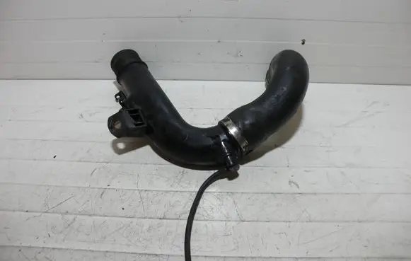 Toyota Corolla Verso AR10 Intercooler hose/pipe 173620R010