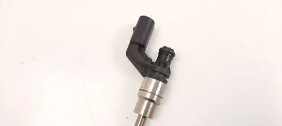 Audi A3 S3 A3 Sportback 8P Fuel injector 0261500016 03C906036A