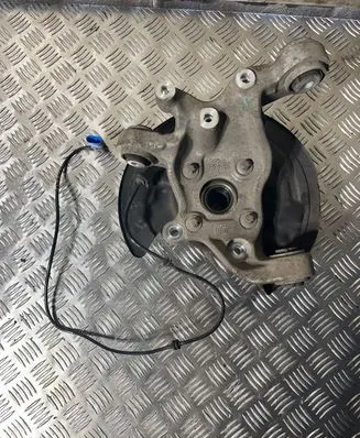 Mercedes-Benz B W246 W242 Rear wheel hub A2460006