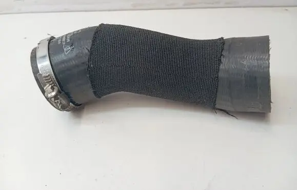 Porsche Macan (95B) Intercooler hose/pipe 95B145993G