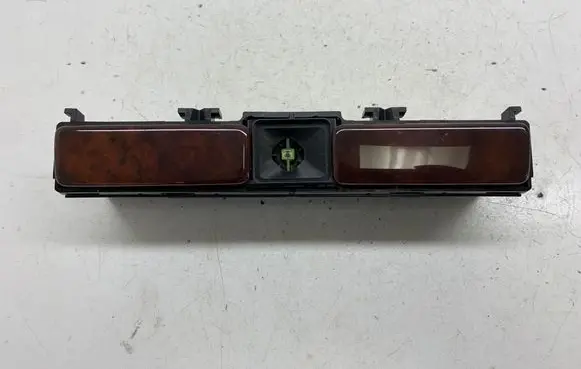 Volkswagen Phaeton Ashtray (front) 3D0857558B