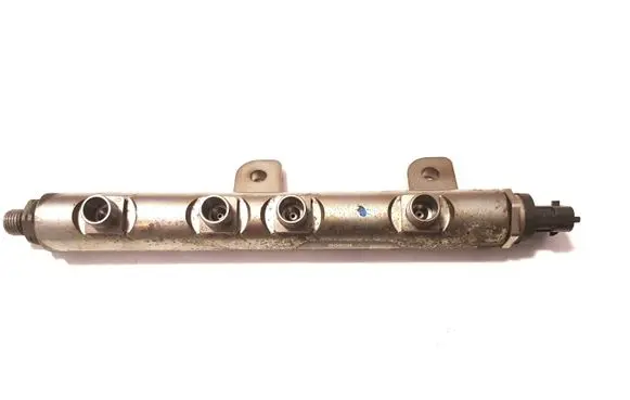 Jaguar XF X250 Fuel main line pipe 9X2Q9D280FA 0445216030 0281006014