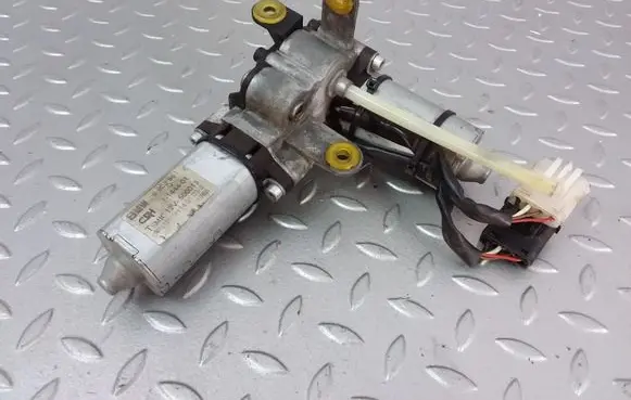 BMW 7 E65 E66 Steering column adjust motor 6908961