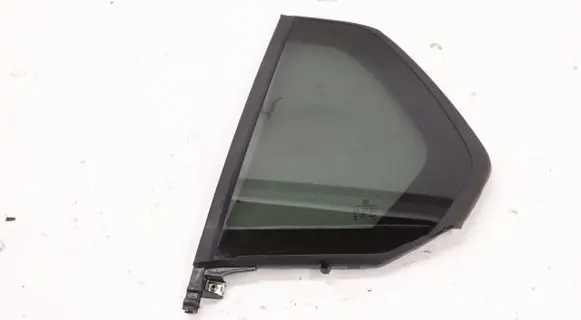 Volkswagen Golf VIII Sliding door window/glass 5H4845213