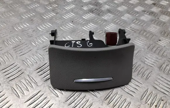 Cadillac CTS Ashtray (rear) 149476