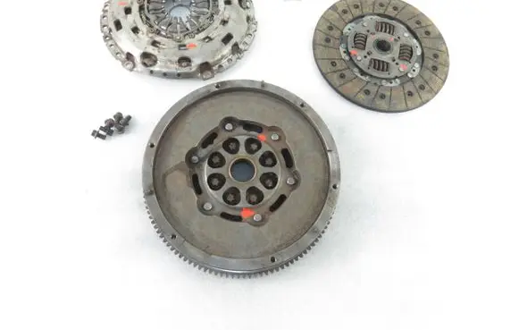 Ford Transit Dual mass flywheel 325020110