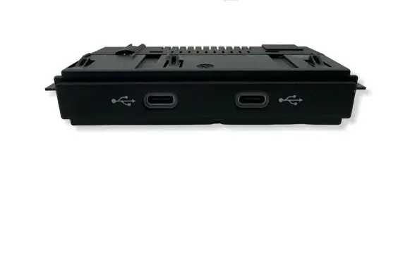 Volkswagen Tiguan USB socket connector 5NA035700