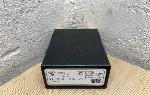BMW 5 E39 Immobilizer control unit/module 61358362277 6010820005