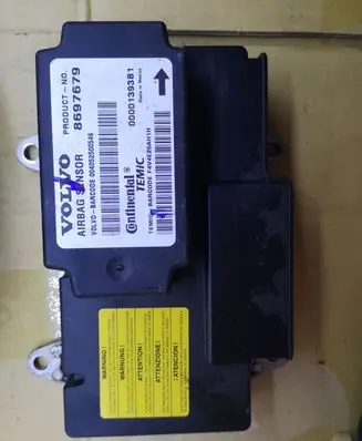 Volvo V50 Airbag control unit/module 8697679