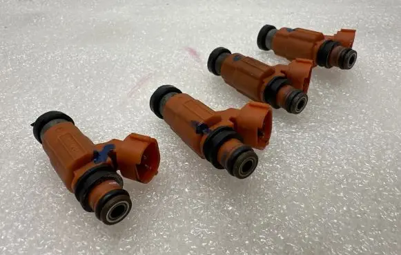 Suzuki Grand Vitara I Fuel injector 77103zj
