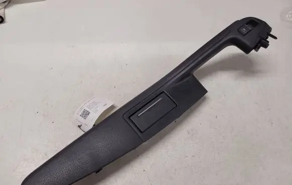 Audi A8 S8 D3 4E Front door interior handle trim 4E0971142