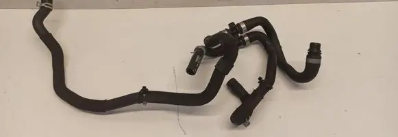 Volvo XC40 Engine coolant pipe/hose 32324802