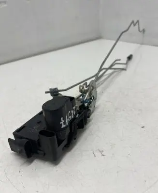 Opel Karl Front door lock A081876