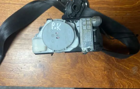 Audi Q5 SQ5 Front seatbelt 307161510 K3WF005315