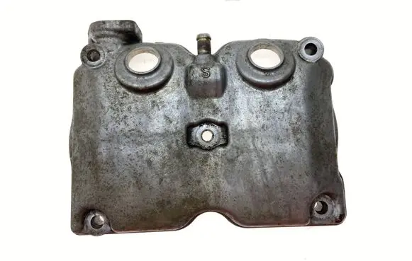 Subaru Forester SF Rocker cam cover 