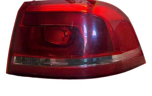 Volkswagen PASSAT B7 Rear/tail lights 3AF945096E E12990 605002