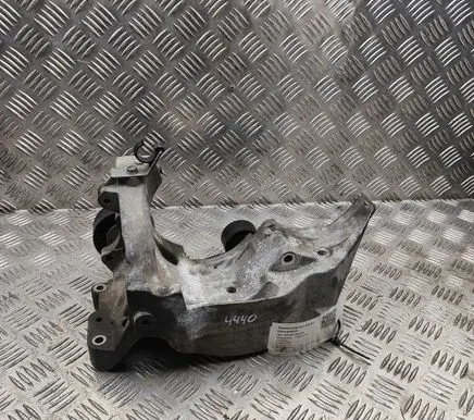 BMW X5 E70 Generator/alternator bracket 7802639