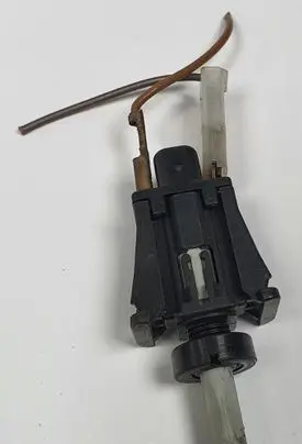 Mercedes-Benz 190 W201 Tailgate sensor 2018202110