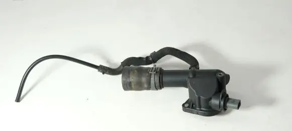 Audi A6 S6 C6 4F Engine coolant pipe/hose 03L121132A
