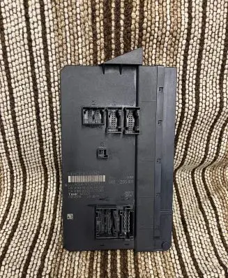Mercedes-Benz Sprinter W906 Comfort/convenience module A9069006701 A9069013100 A9069022001