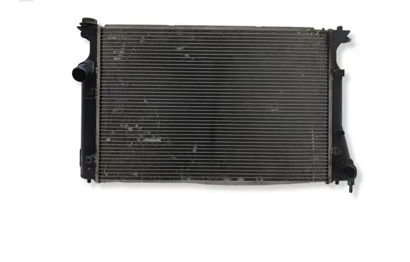 Toyota Avensis T250 Coolant radiator MN4221337680