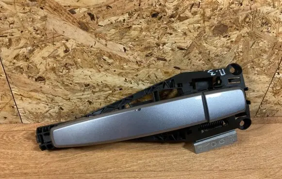 Opel Insignia A Rear door exterior handle 13503892 04909