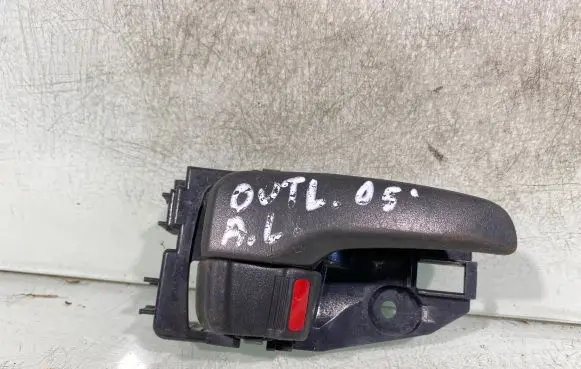 Mitsubishi Outlander Rear door interior handle