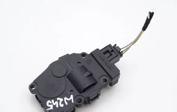 Mercedes-Benz B W245 Air flap motor/actuator 985458003 9854580 EB321