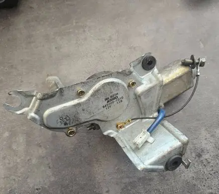 Mazda 323 Rear window wiper motor 8492001010 BMB22H