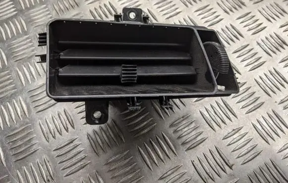 Mercedes-Benz Sprinter W906 Dashboard side air vent grill/cover trim A9068301854
