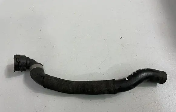 BMW 1 E81 E87 Engine coolant pipe/hose 6928591