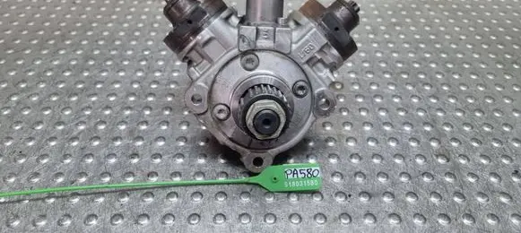 Audi A6 S6 C7 4G Fuel injection high pressure pump S18031580 059130755CG 0445010806