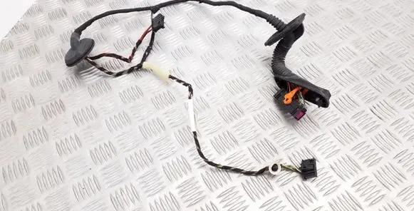 Skoda Fabia Mk3 (NJ) Front door wiring loom 6V6971161B
