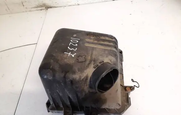 KIA Ceed Air filter box 281102h000 28110-2h000